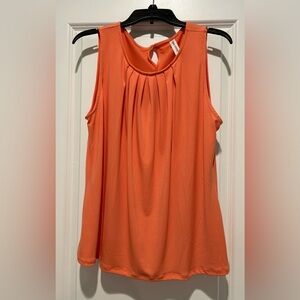 NWOT Zenana Outfitters sleeveless blouse